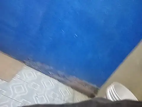 Snapshot of HSexy_Men00 chatting on January 11, 2026, 12:17 am HSexy Men00 online show from January 11, 2026, 12:17 am