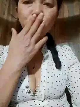 TRIEUTRIEU20 online show from March 23, 2026, 10:48 am