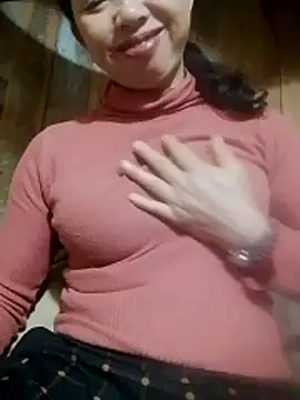 TRIEUTRIEU20 online show from February 14, 2026, 2:56 am