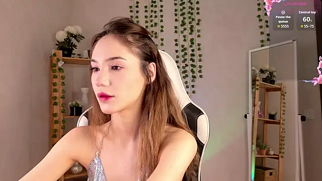 Snapshot of LilCatalia chatting on July 28, 2026, 3:03 am LilCatalia online show from July 28, 2026, 3:03 am
