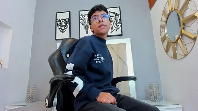 adams bobby online show from April 9, 2026, 11:05 am