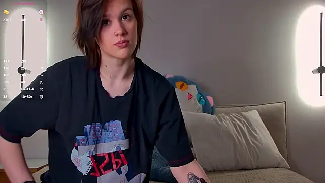 LoraPuffs online show from April 18, 2026, 2:30 pm