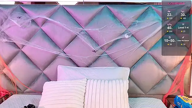 Snapshot of _giggy_2 chatting on October 28, 2025, 11:42 am  giggy 2 online show from October 28, 2025, 11:42 am