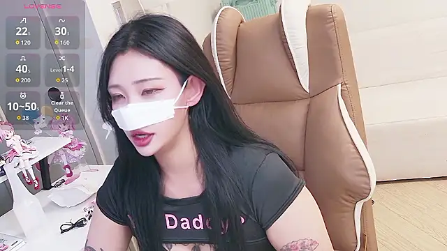 Milk Sola online show from June 23, 2026, 12:14 pm
