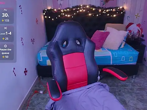  Rachel Jones  online show from January 7, 2026, 6:29 am