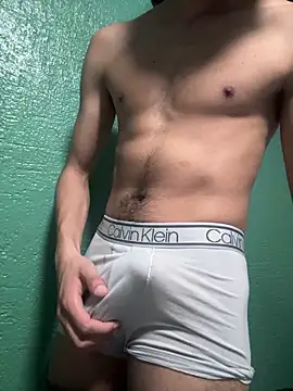 Delicious Papi online show from June 29, 2026, 6:42 am