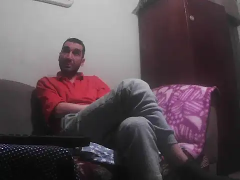 Snapshot of alin42xx chatting on November 9, 2025, 5:00 am alin42xx online show from November 9, 2025, 5:00 am