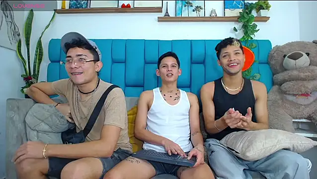 Snapshot of Hot_Boys_Latinos_X chatting on February 9, 2026, 11:03 pm Hot Boys Latinos X online show from February 9, 2026, 11:03 pm