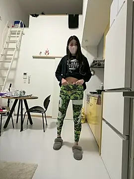 akimix xoxo online show from March 3, 2026, 9:38 am