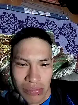 Ojitosbrrr online show from November 12, 2025, 9:35 am