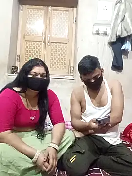 Best couple2001 online show from December 3, 2025, 2:34 am