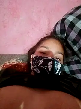 Snapshot of Poonam12A chatting on March 24, 2026, 10:43 pm Poonam12A online show from March 24, 2026, 10:43 pm