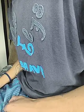 Snapshot of findomhot chatting on November 22, 2025, 12:04 pm findomhot online show from November 22, 2025, 12:04 pm