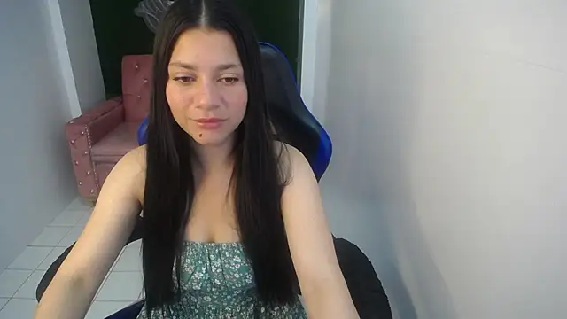 velvetvixen t online show from November 1, 2025, 1:49 pm