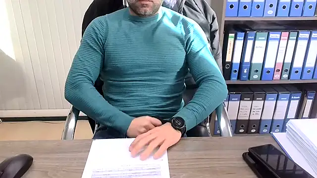 Snapshot of Evasionee chatting on February 17, 2026, 7:16 am Evasionee online show from February 17, 2026, 7:16 am