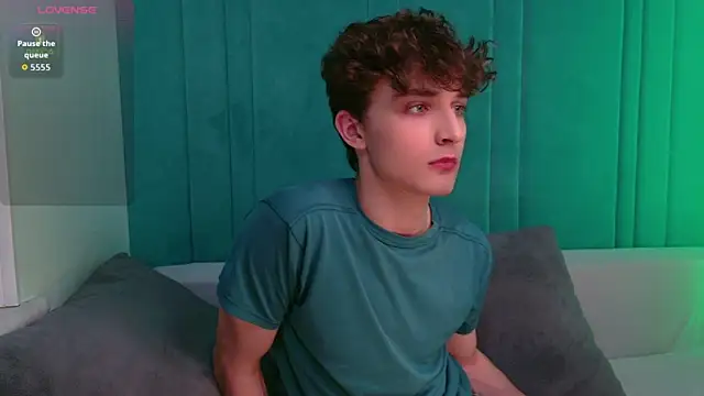 Snapshot of Richard_steele_hot chatting on June 20, 2026, 3:28 pm Richard steele hot online show from June 20, 2026, 3:28 pm