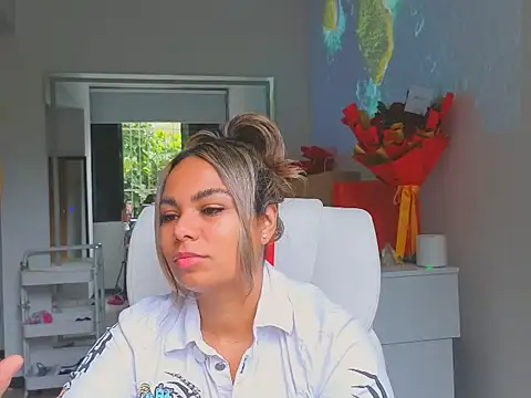 diosadeluniverso online show from March 17, 2026, 12:19 pm