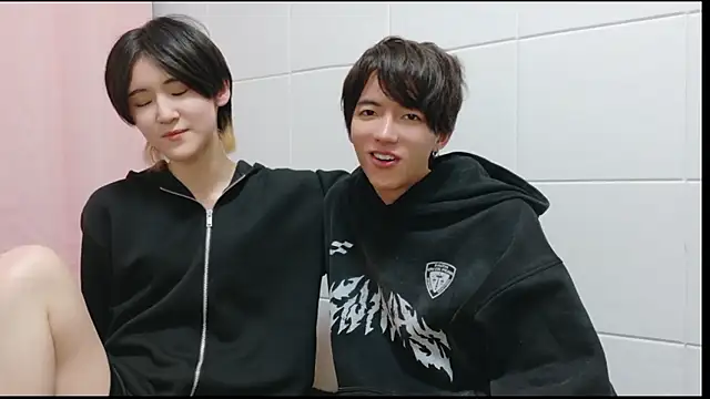 NORA NEKO 2 2 online show from November 26, 2025, 1:33 pm