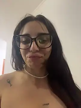 gigi333regi online show from March 30, 2026, 9:22 am