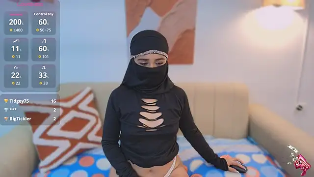 Lailaa lush online show from November 22, 2025, 7:18 am