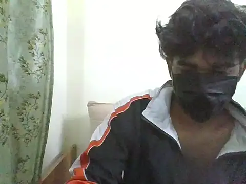 Snapshot of kriZ08 chatting on April 25, 2026, 1:41 pm kriZ08 online show from April 25, 2026, 1:41 pm