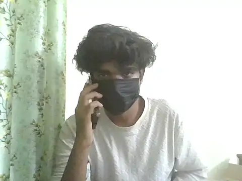 Snapshot of kriZ08 chatting on May 16, 2026, 10:36 am kriZ08 online show from May 16, 2026, 10:36 am