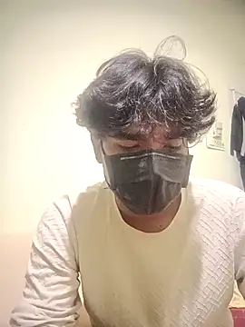 Snapshot of kriZ08 chatting on November 1, 2025, 5:29 pm kriZ08 online show from November 1, 2025, 5:29 pm