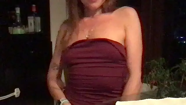 Snapshot of ModestMaggie chatting on November 6, 2025, 6:23 pm ModestMaggie online show from November 6, 2025, 6:23 pm