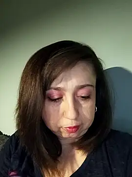 MaryKiki5619 online show from April 21, 2026, 6:25 pm