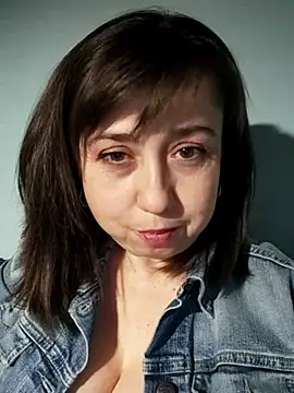 MaryKiki5619 online show from March 10, 2026, 5:39 pm