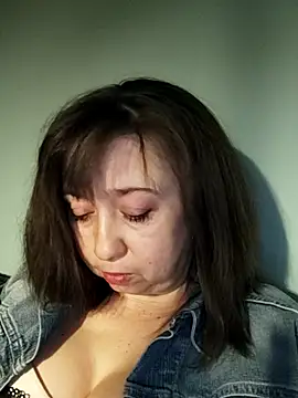 MaryKiki5619 online show from March 4, 2026, 6:59 pm