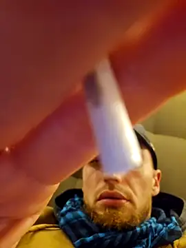 LASO6BRETONNE online show from November 11, 2025, 8:36 pm