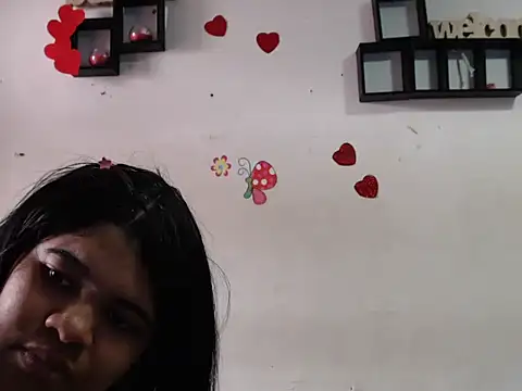 squirtlatin online show from November 16, 2025, 2:44 pm