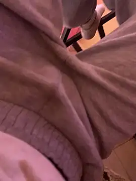 Unique-Man online show from December 3, 2025, 12:04 pm