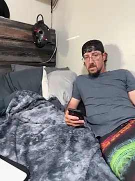 daniellasinnocence online show from November 17, 2025, 2:59 am