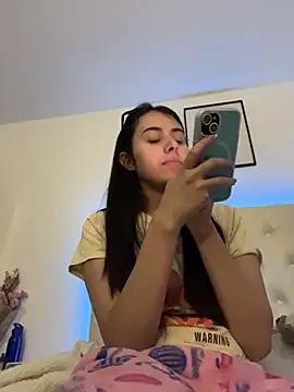 BIJOU SECRET online show from December 16, 2025, 4:17 am