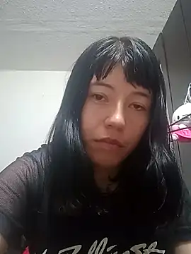 Angeline Thompson online show from December 1, 2025, 2:01 am