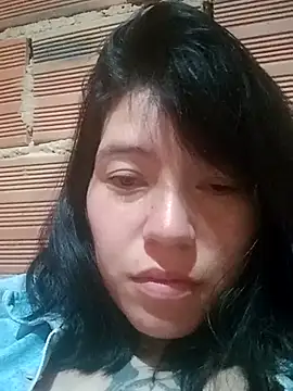 Angeline Thompson online show from November 12, 2025, 8:51 am