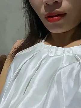 Yunzang online show from December 2, 2025, 11:17 pm