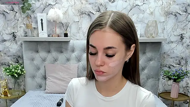 Snapshot of CandysSweet chatting on March 3, 2026, 1:12 am CandysSweet online show from March 3, 2026, 1:12 am