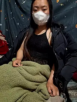 Phoena-a online show from January 5, 2026, 11:30 pm