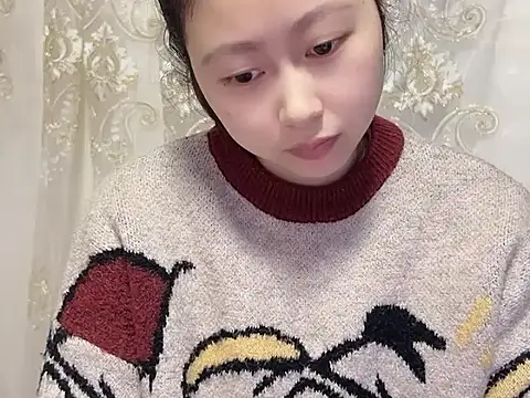 nuannuan35593 online show from December 20, 2025, 2:31 pm