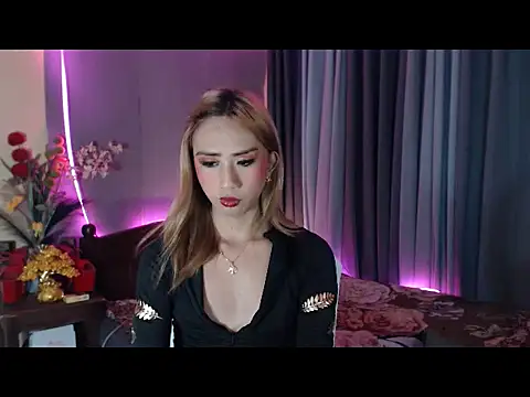 SanyaCumSlot online show from November 4, 2025, 1:42 am