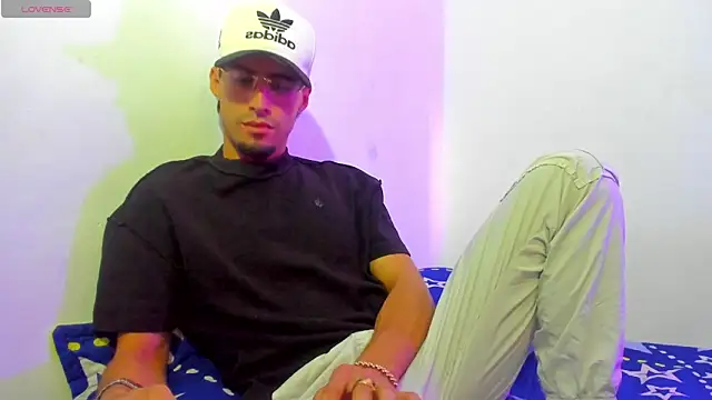 harold 777 online show from November 25, 2025, 9:37 pm