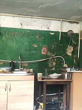 Snapshot of AnitaTenchi1 chatting on April 1, 2026, 7:10 am AnitaTenchi1 online show from April 1, 2026, 7:10 am