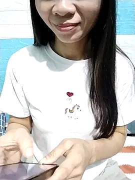 Donatella28 online show from March 14, 2026, 2:39 am