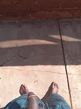 younggblackkCOCK19 online show from December 3, 2025, 6:03 am