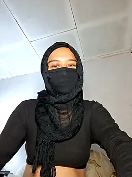 Snapshot of AmirahZahra_ chatting on October 30, 2025, 9:29 am AmirahZahra online show from October 30, 2025, 9:29 am