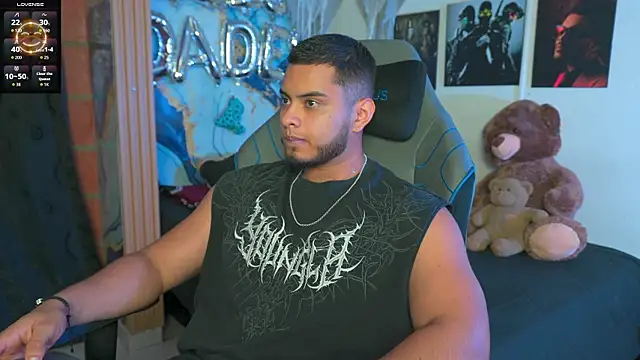 Tiler wolker online show from February 17, 2026, 3:26 am