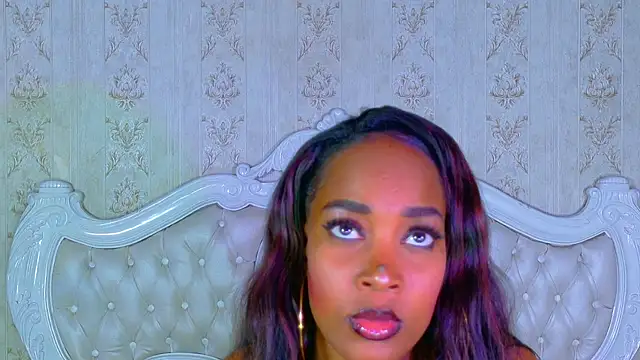 Snapshot of Kelly_Swift chatting on February 11, 2026, 3:28 am Kelly Swift online show from February 11, 2026, 3:28 am